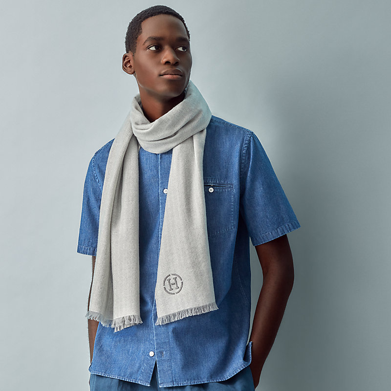 マフラー 手編み 《ヒマラヤ》 | Hermès - エルメス-公式サイト